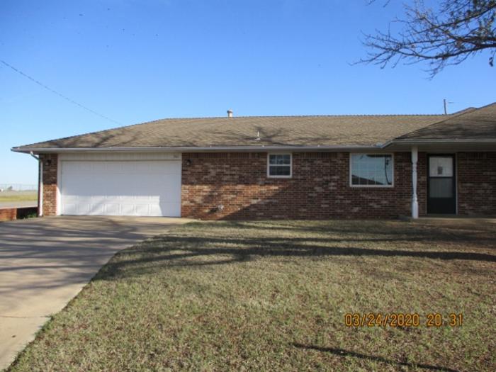 Listing 501 Skyview Dr, Watonga OK 73772