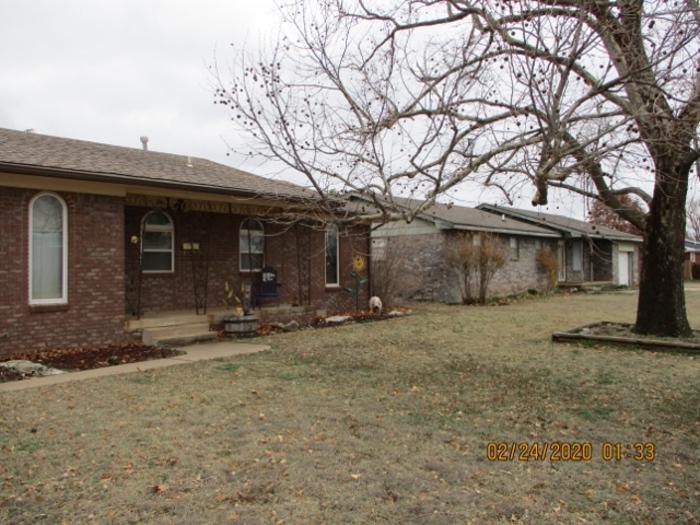 Listing 206 N Elm Street, Okeene OK 73763
