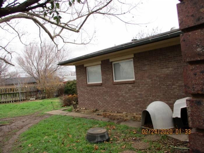 Listing 206 N Elm Street, Okeene OK 73763