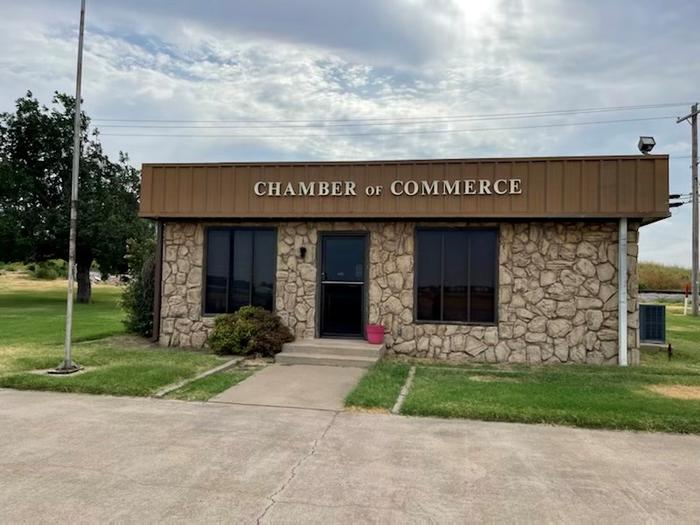 Listing 505 S Clarence Nash, Watonga OK 73772