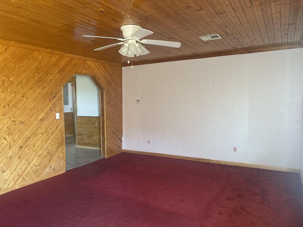 Listing 9 Country Ln, Watonga OK 73772