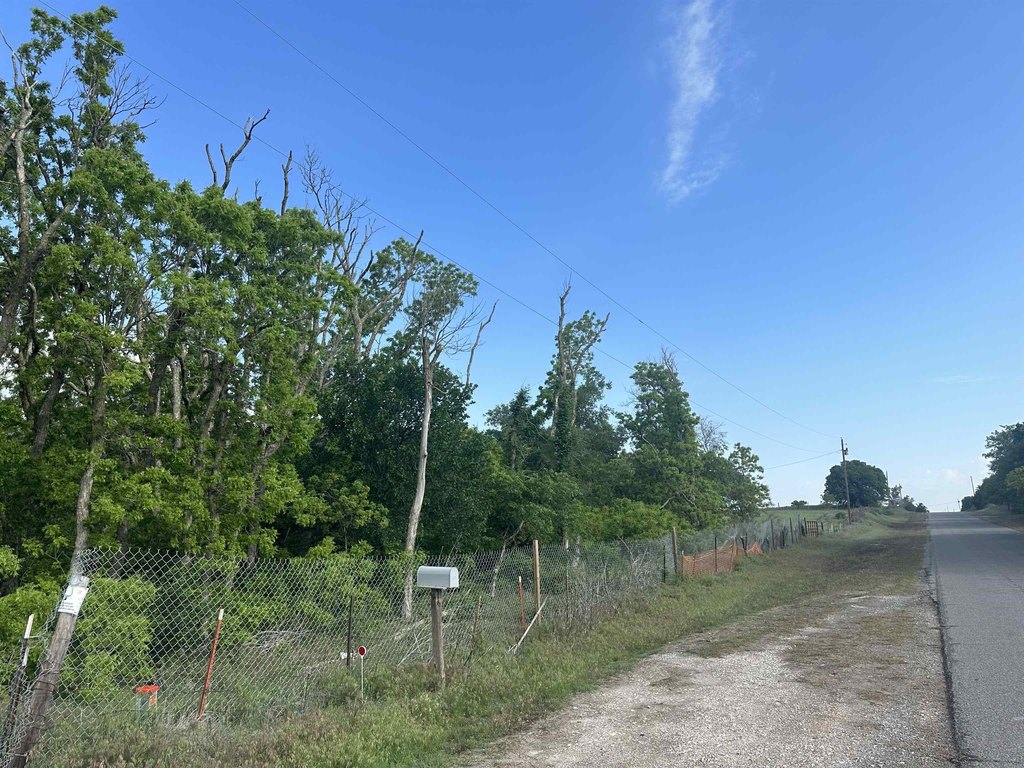 Listing 56777 S County Road 248, Longdale OK 73755