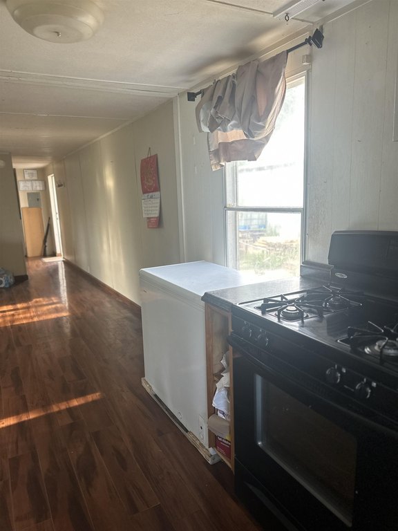 Listing 56777 S County Road 248, Longdale OK 73755