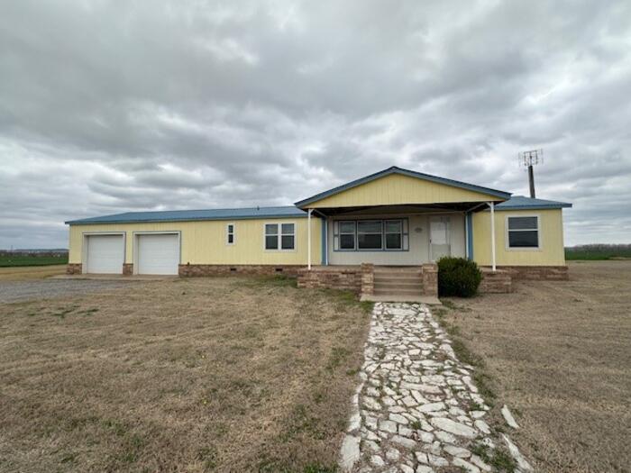 Listing 85695 N 2610 Rd, Watonga OK 73772