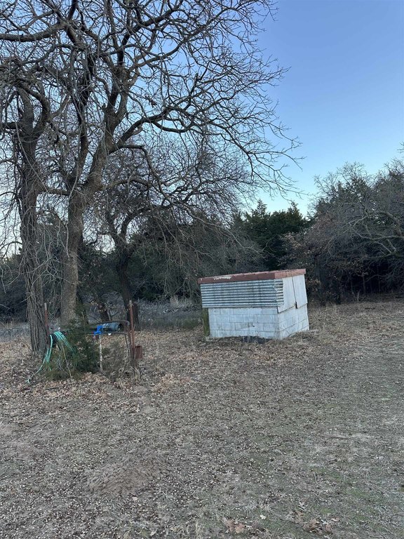 Listing photo 6