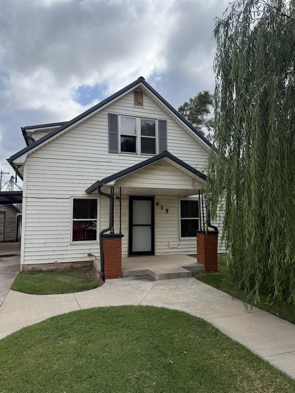 Listing photo 1