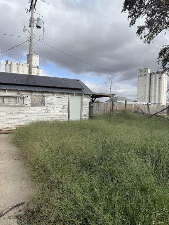 Listing photo 24